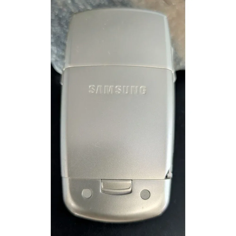 Samsung SGH‑A437 AT&T Flip Phone – Untested AS‑IS – Parts or Repair Only